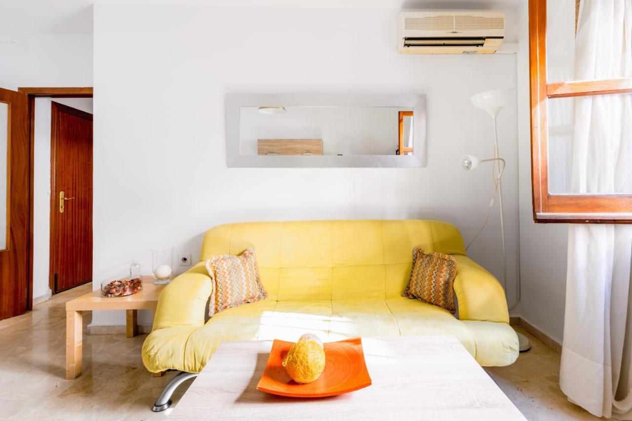 Appartamento Holi-Rent Procurador Siviglia Esterno foto