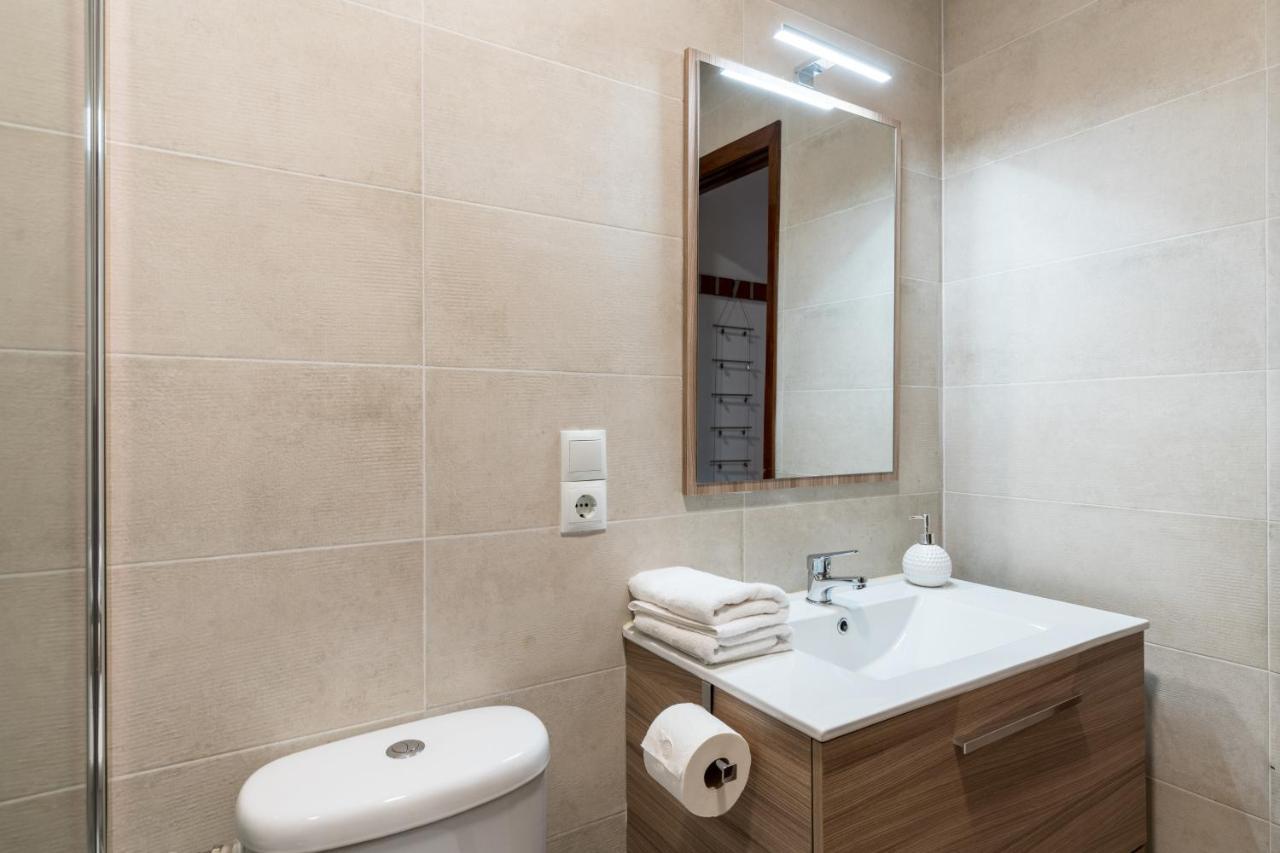 Appartamento Holi-Rent Procurador Siviglia Esterno foto