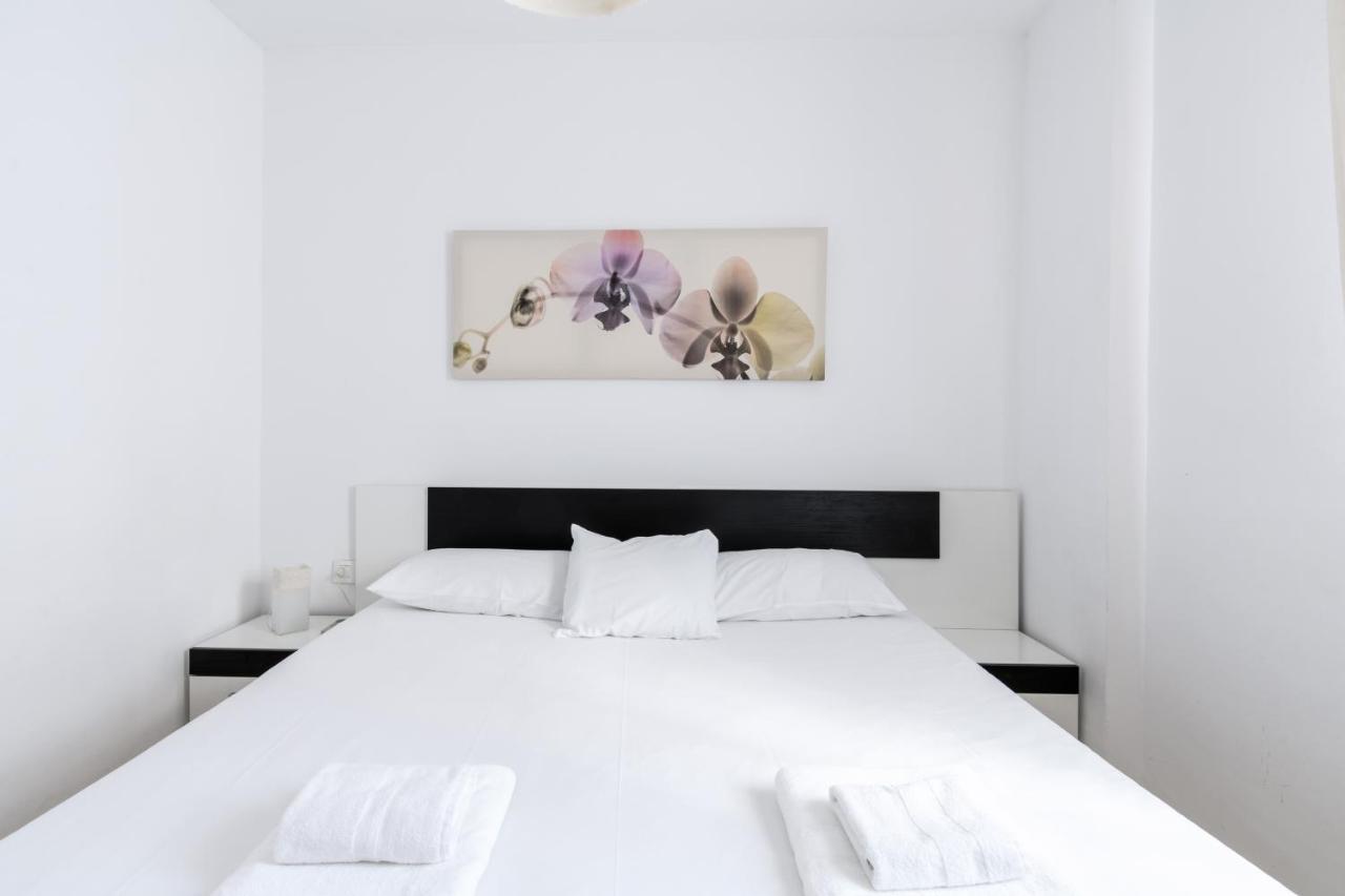 Appartamento Holi-Rent Procurador Siviglia Esterno foto